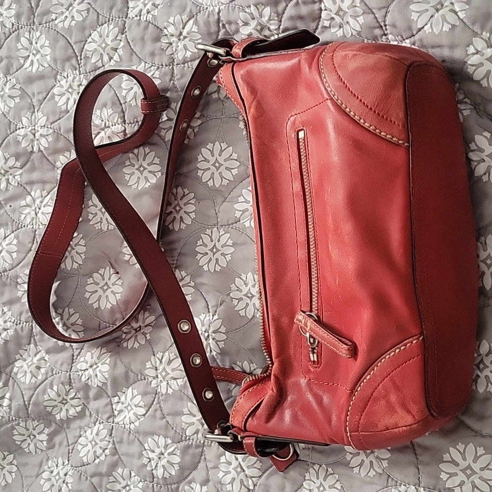 Vintage Coach shoulder bag